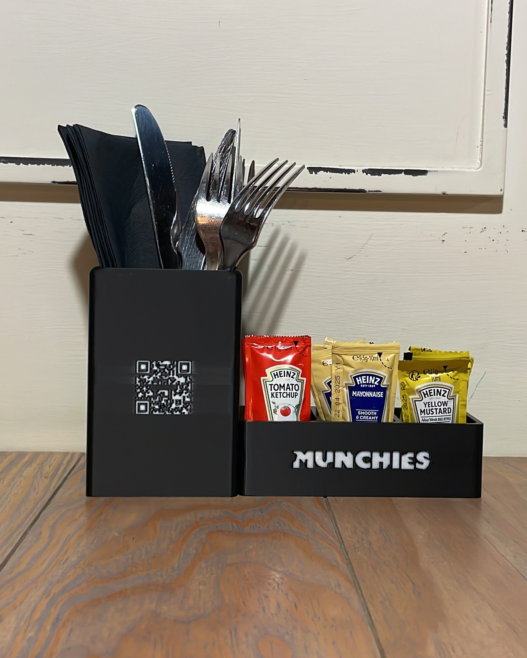 Servilletero y salsero personalizados en impresion 3d